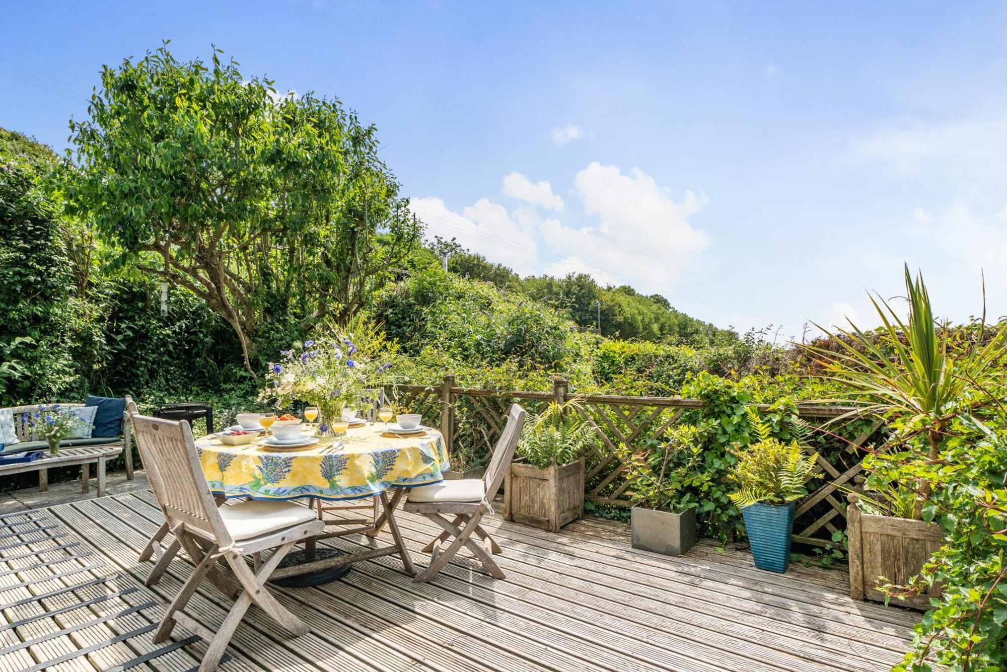 Scandinavian Style Lodge In Rock Wadebridge Extérieur photo