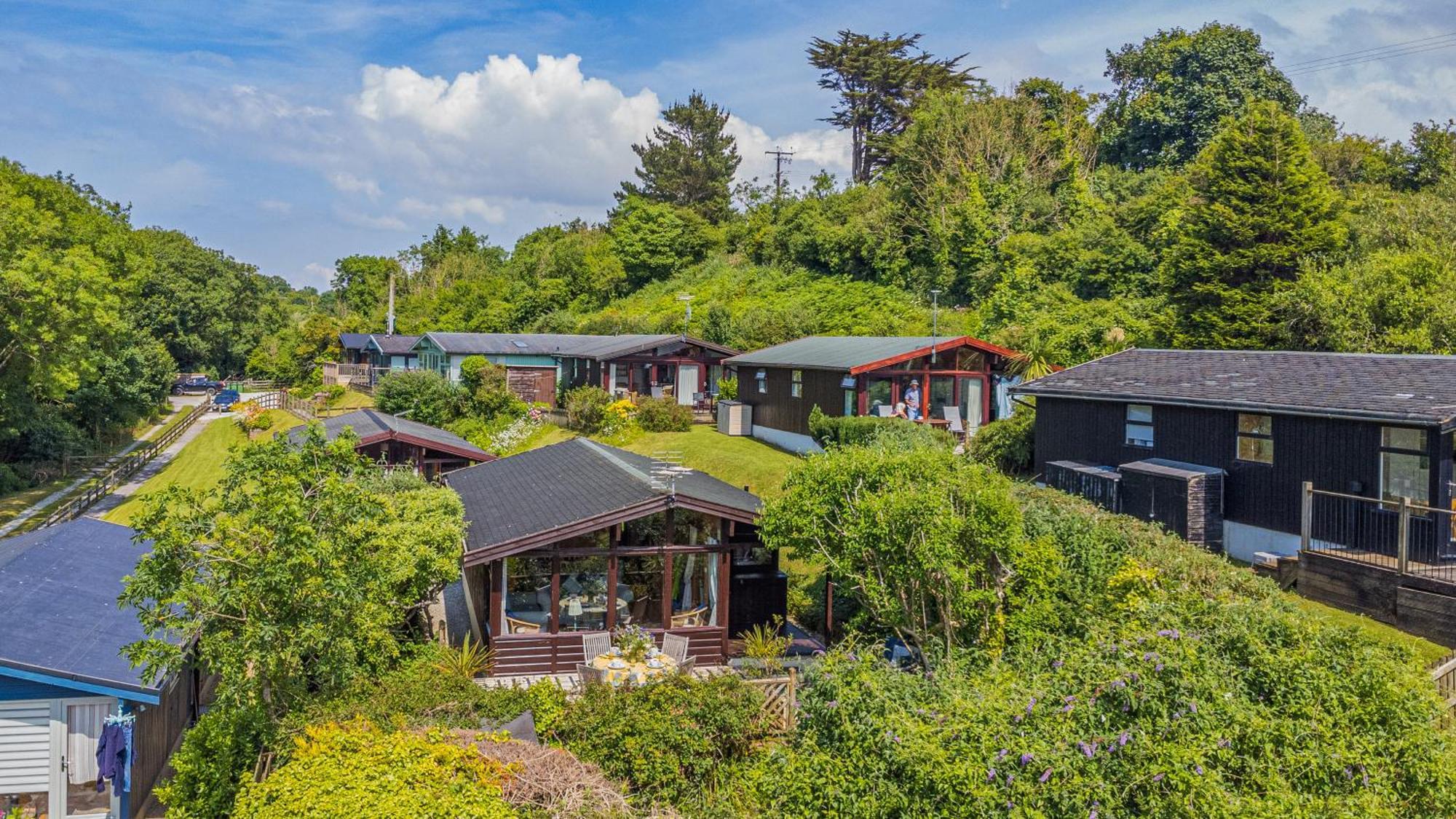 Scandinavian Style Lodge In Rock Wadebridge Extérieur photo