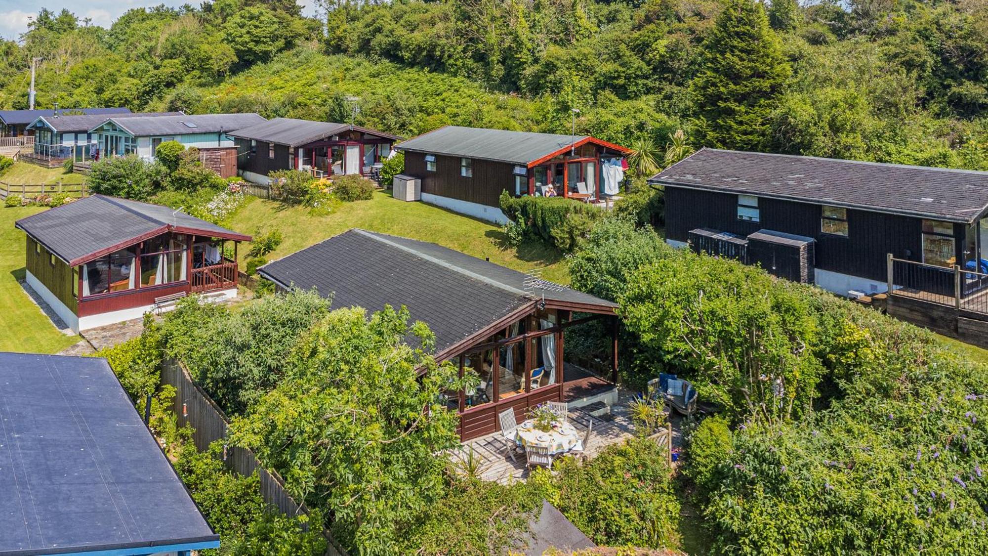 Scandinavian Style Lodge In Rock Wadebridge Extérieur photo